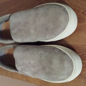 Steve Madden Suede shoes